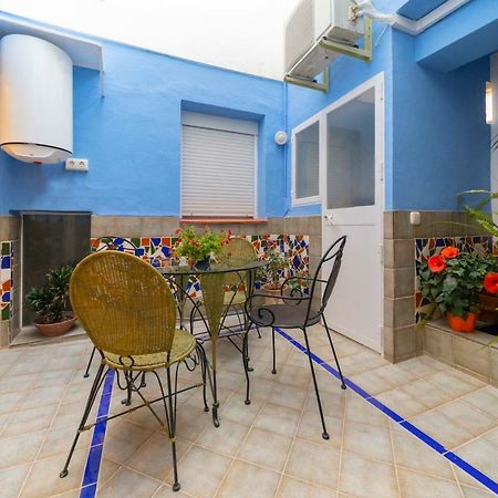 Apartamento En El Centro De ネルハ エクステリア 写真
