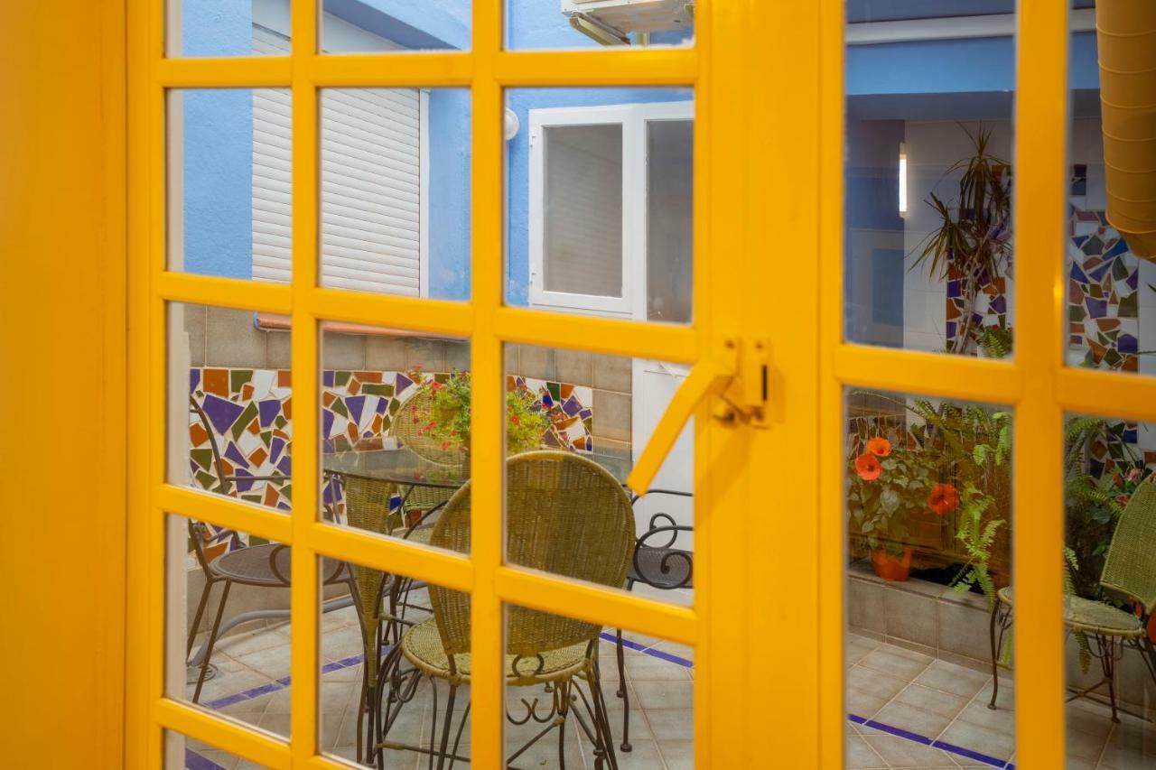 Apartamento En El Centro De ネルハ エクステリア 写真