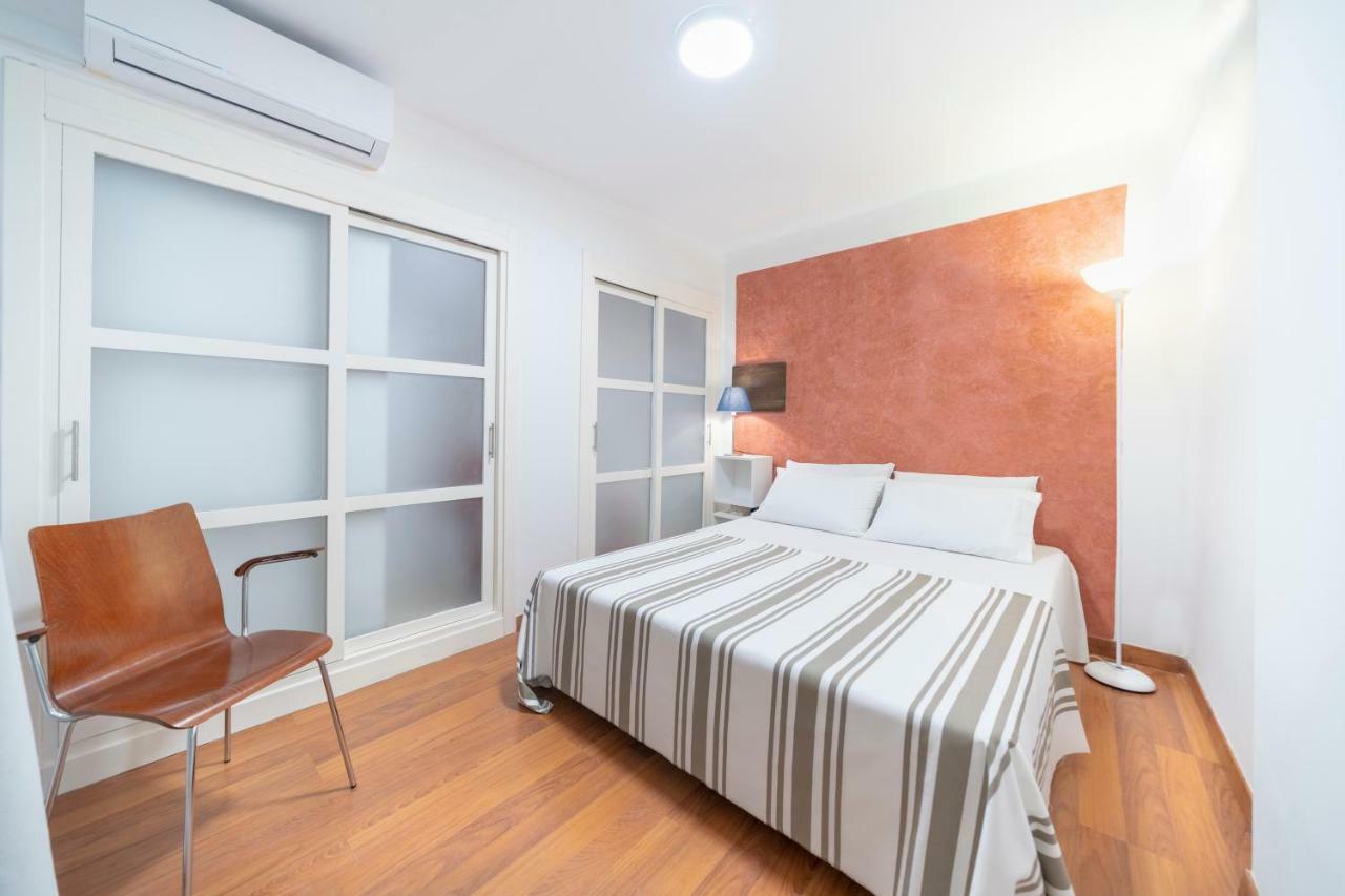 Apartamento En El Centro De ネルハ エクステリア 写真